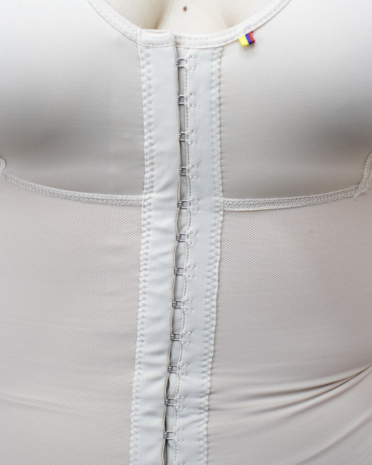 Faja con Brasier Essence - SF24