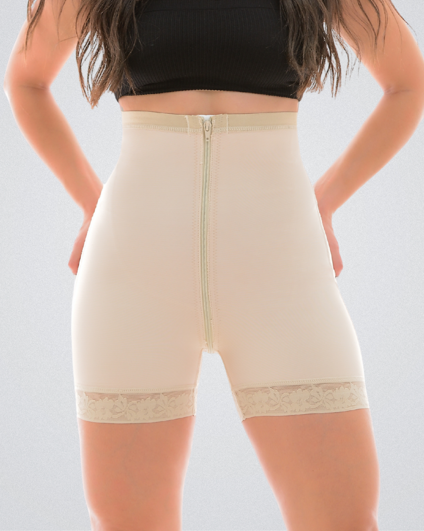 Short tiro alto con Cremallera Ref-SF53